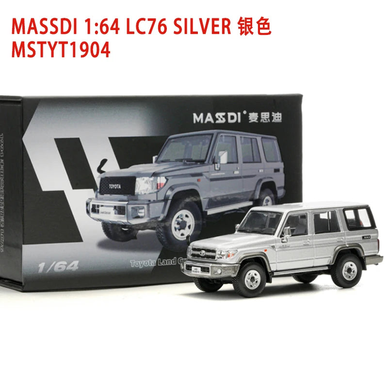 MASSDI Diecast 1:64 Scale Land Cruiser LC76 Off-road Alloy Car Model Finished Simulation Collection Decoration Gift Display