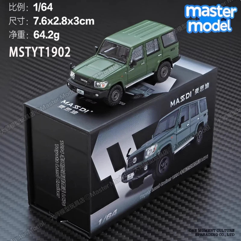 MASSDI Diecast 1:64 Scale Land Cruiser LC76 Off-road Alloy Car Model Finished Simulation Collection Decoration Gift Display